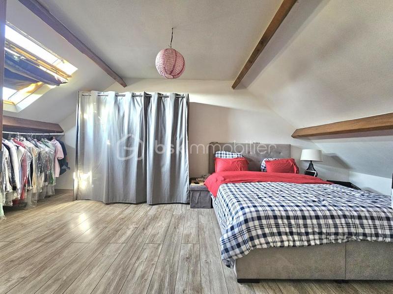 Maison - 120 m² - 6 pièces