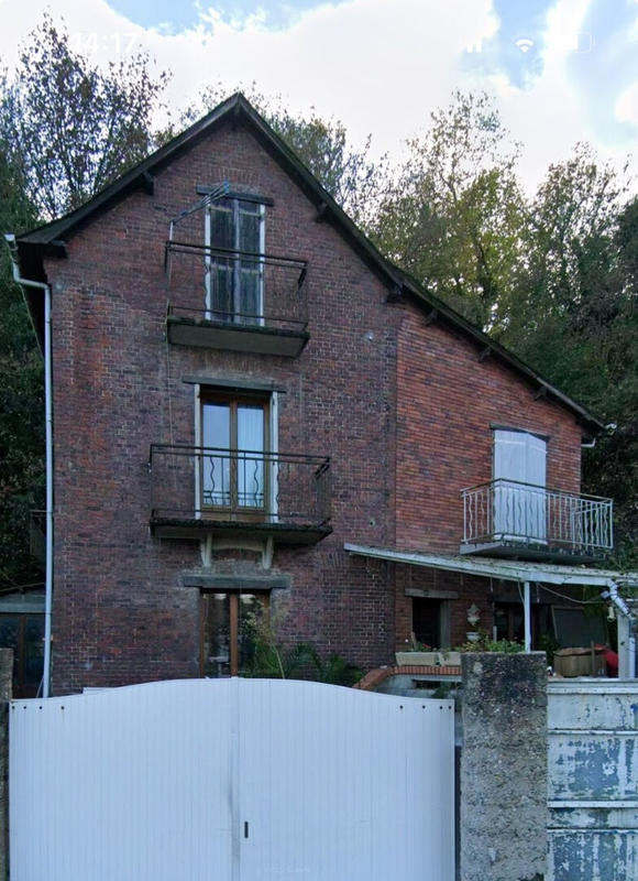 Maison - 135 m² - 8 pièces