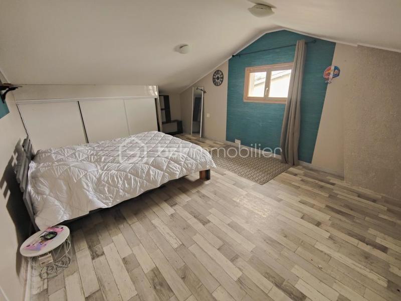 Maison - 170 m² - 5 pièces