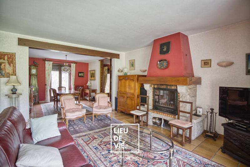 Maison ancienne - 164 m² - 7 pièces