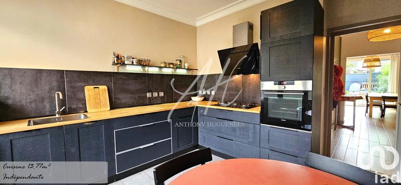 Maison - 180 m² - 6 pièces