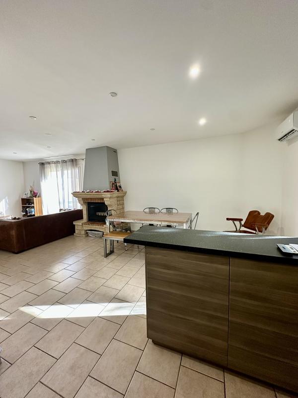 Maison - 83 m² - 4 pièces