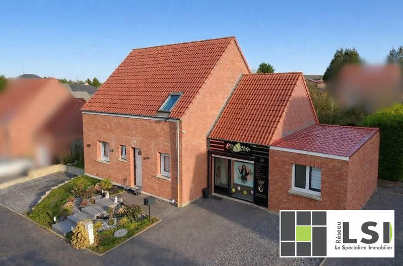 Maison - 122 m² - 9 pièces