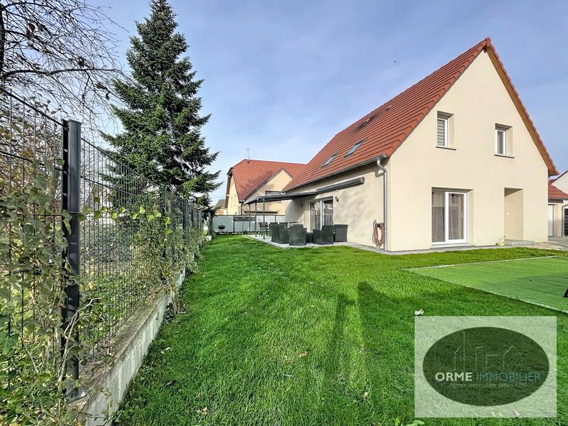 Maison contemporaine - 148 m² - 6 pièces