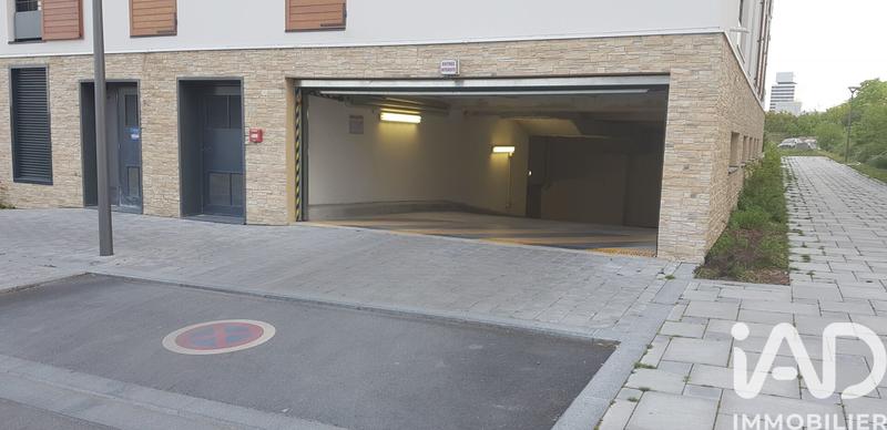 Parking - 12 m²