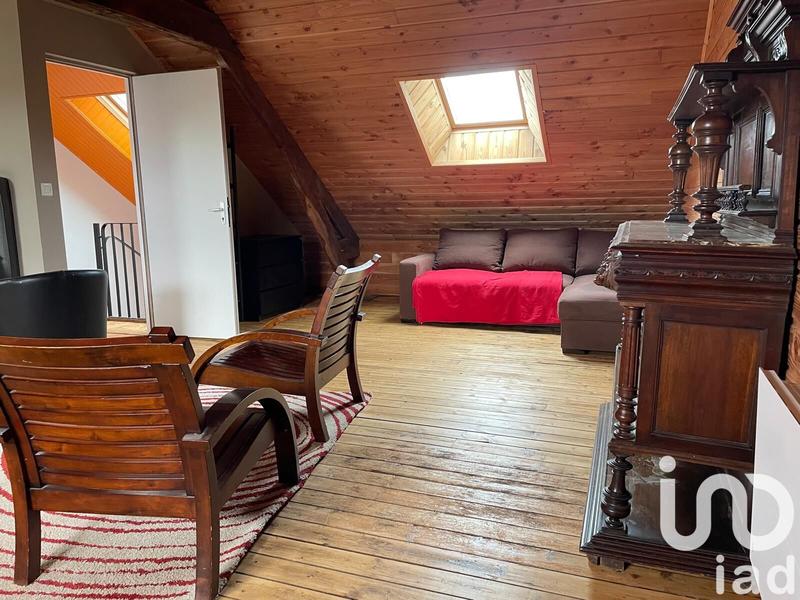 Maison - 241 m² - 12 pièces