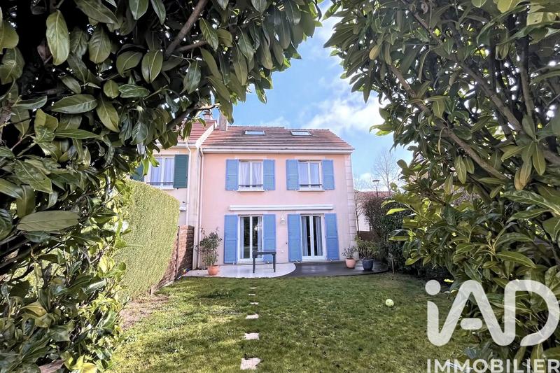 Maison - 100 m² - 6 pièces