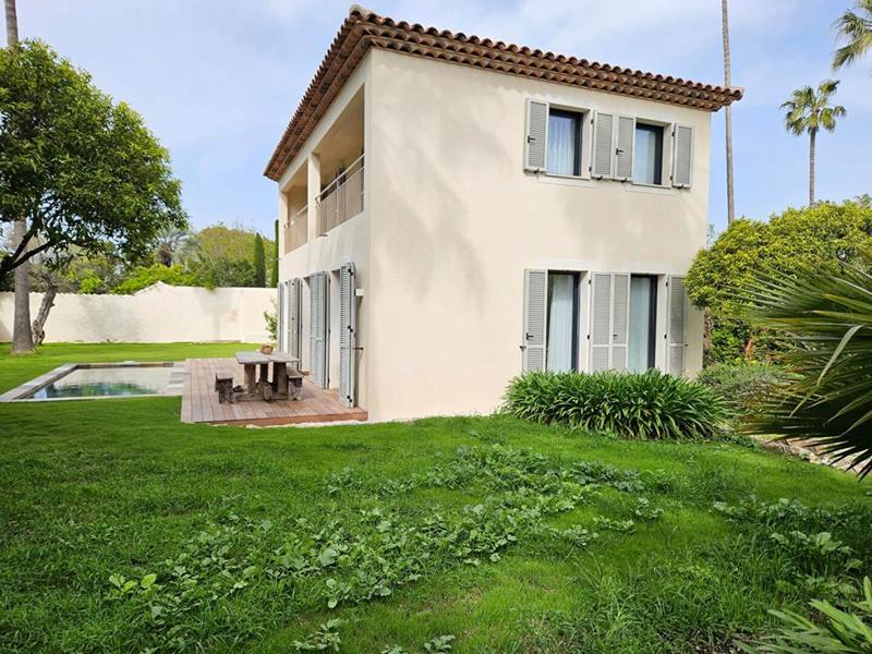 Maison - 164 m² - 4 pièces