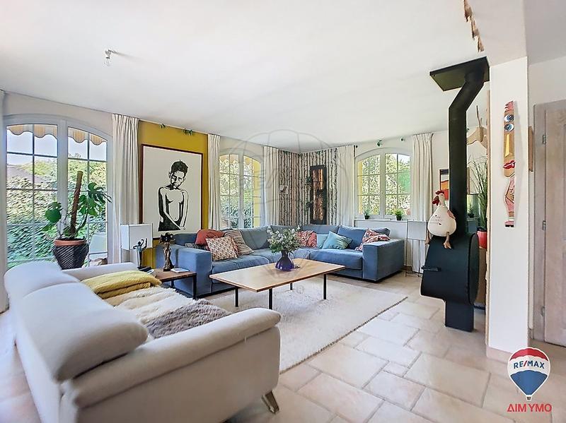 Villa - 172 m² - 6 pièces