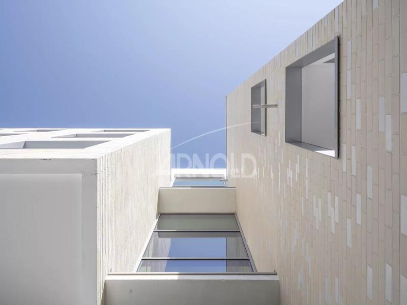 Appartement - 98 m² - 5 pièces