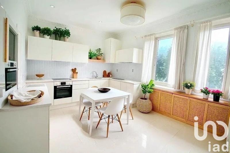 Appartement - 124 m² - 5 pièces