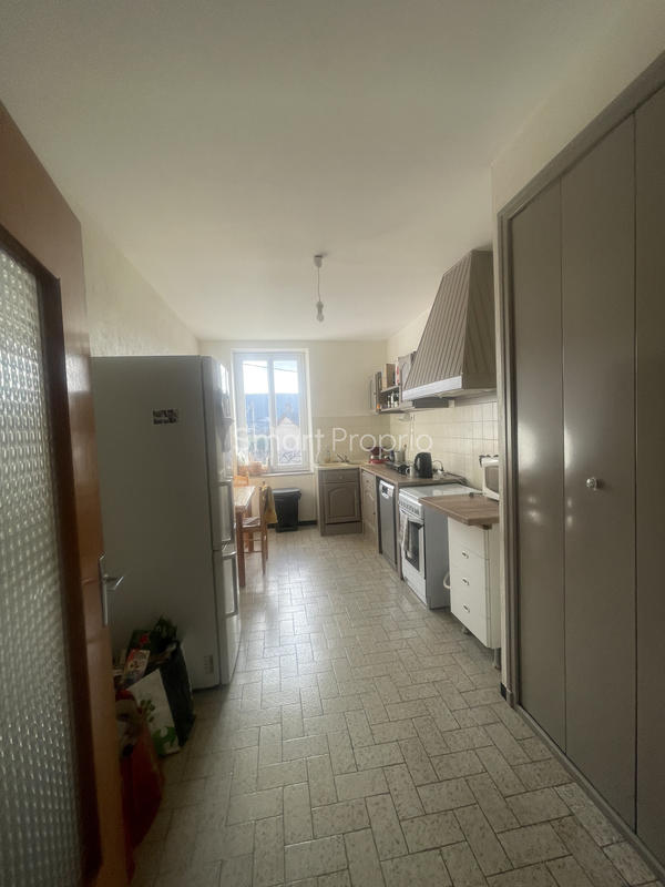Propriété - 222 m² - 7 pièces