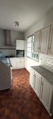 Demeure - 130 m² - 7 pièces