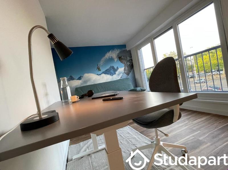 Chambre - 10 m² - 1 pièce