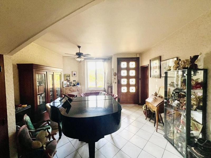 Maison - 160 m² - 5 pièces