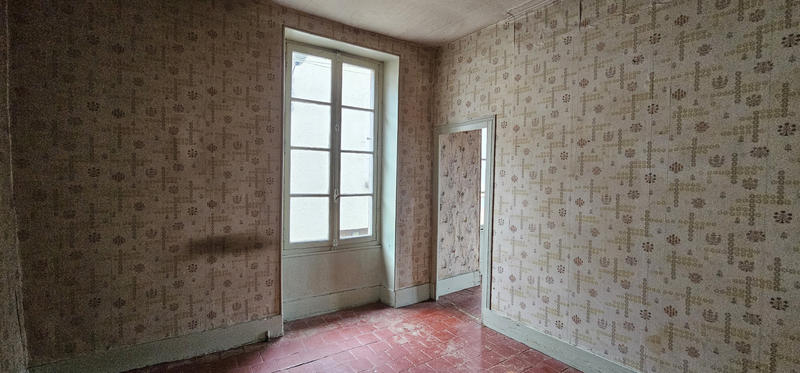 Maison - 84 m² - 5 pièces