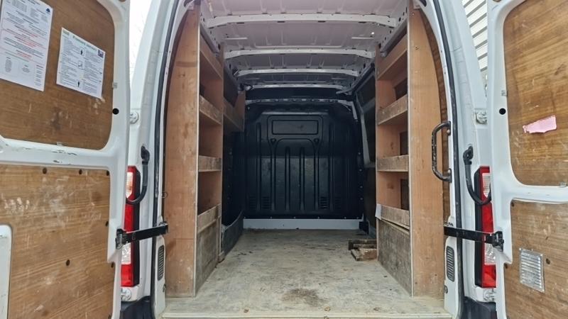 Renault Master Fourgon trac f3500 l2h2 blue dci 135 confort