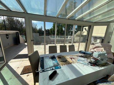 Maison - 268 m² - 5 pièces