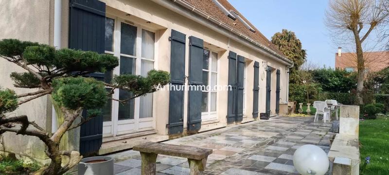 Maison - 180 m² - 7 pièces