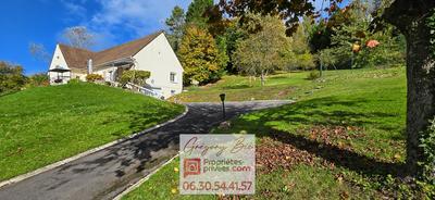 Maison - 190 m² - 5 pièces