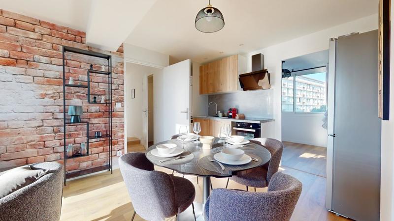 Appartement - 70 m² - 5 pièces