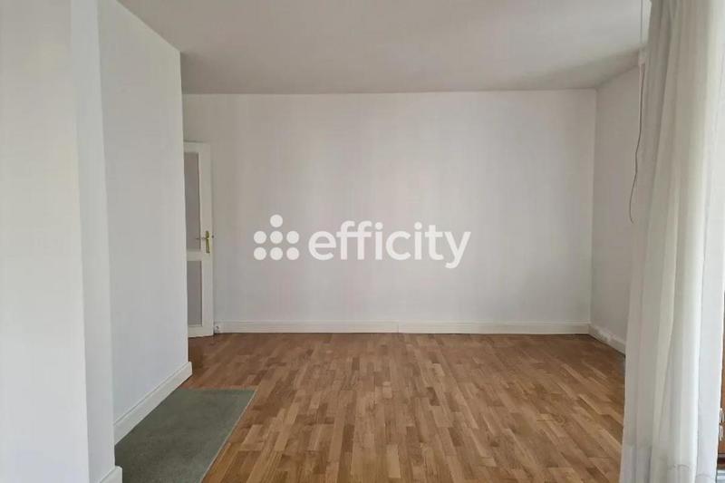 Appartement - 110 m² - 4 pièces