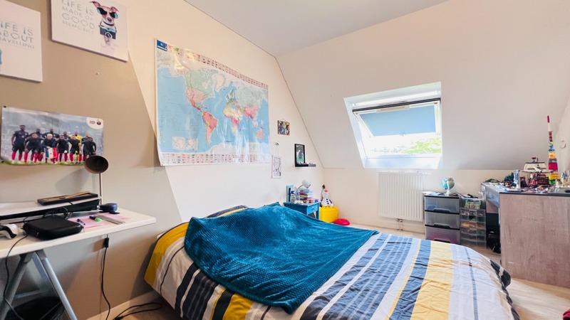 Maison - 107 m² - 5 pièces