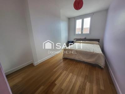 Maison - 111 m² - 5 pièces