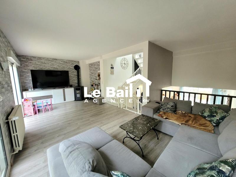 Maison - 112 m² - 4 pièces