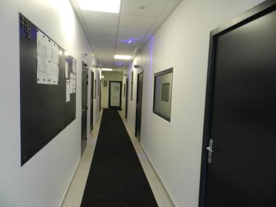 Local commercial - 115 m² - 2 pièces