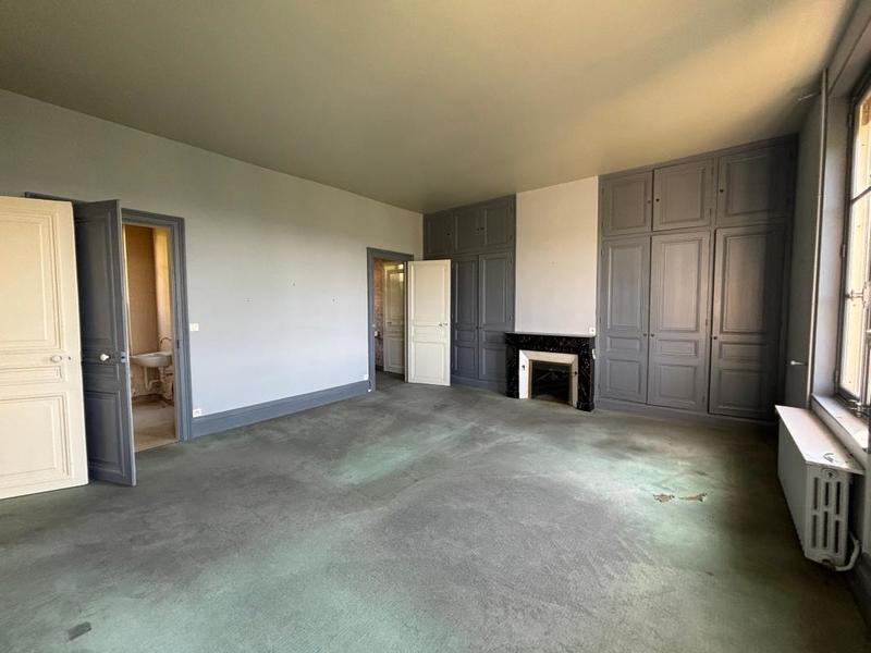 Appartement - 125 m² - 4 pièces