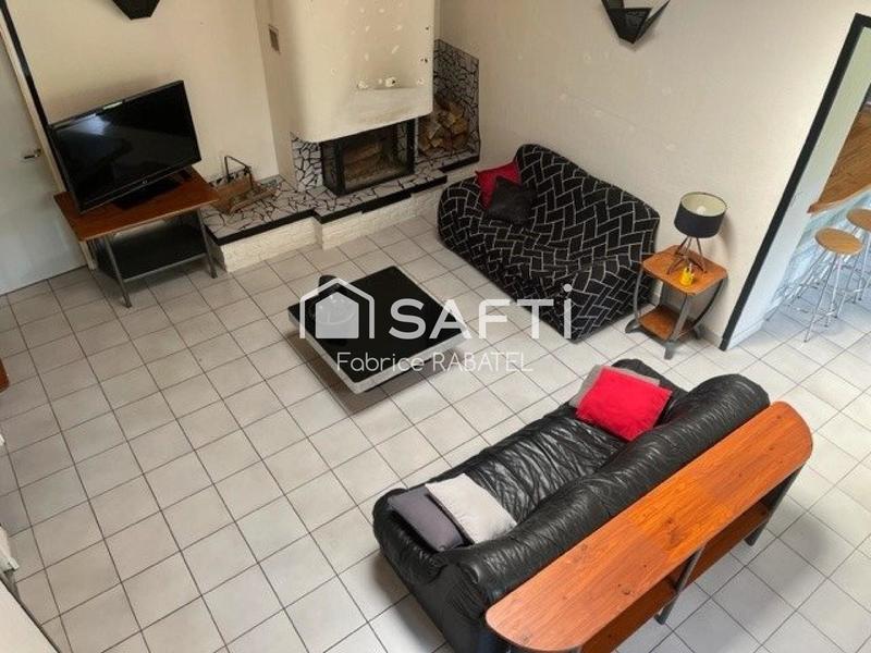 Maison - 140 m² - 5 pièces