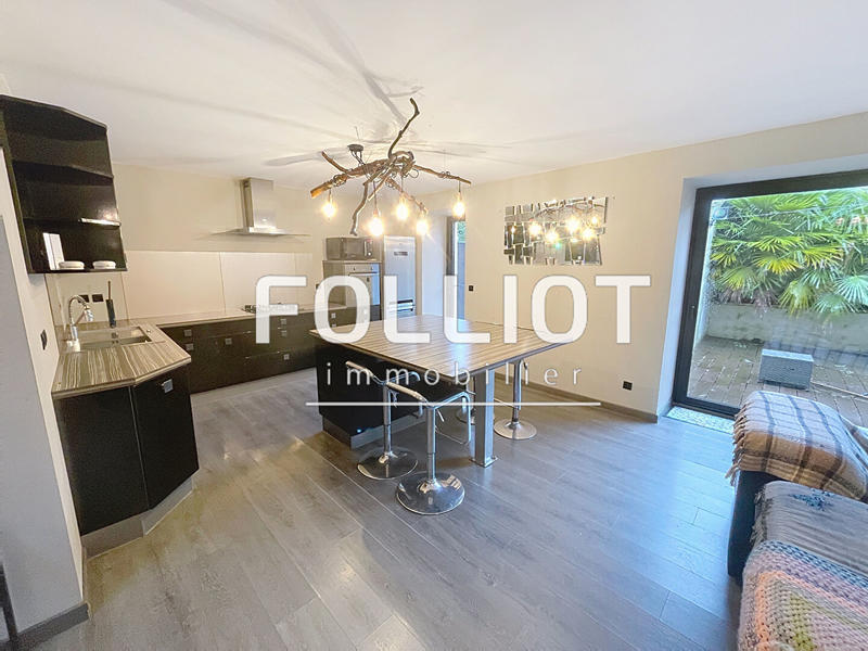 Maison - 105 m² - 5 pièces