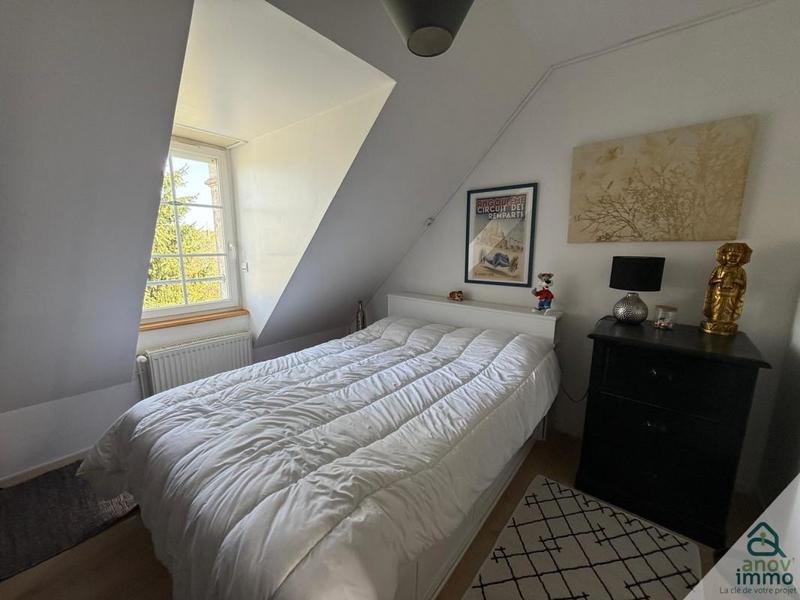 Maison - 255 m² - 10 pièces