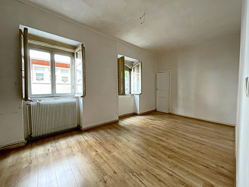 Bureau - 105 m² - 5 pièces