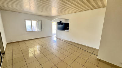 Maison - 83 m² - 4 pièces