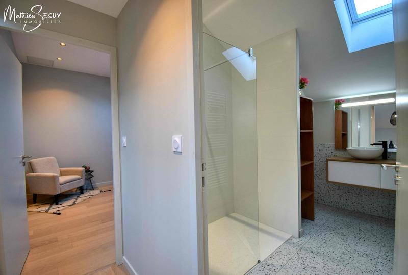 Loft - 114 m² - 4 pièces