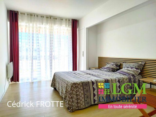 Appartement - 132 m² - 4 pièces