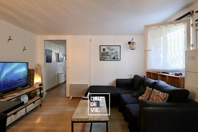 Appartement ancien - 43 m² - 3 pièces