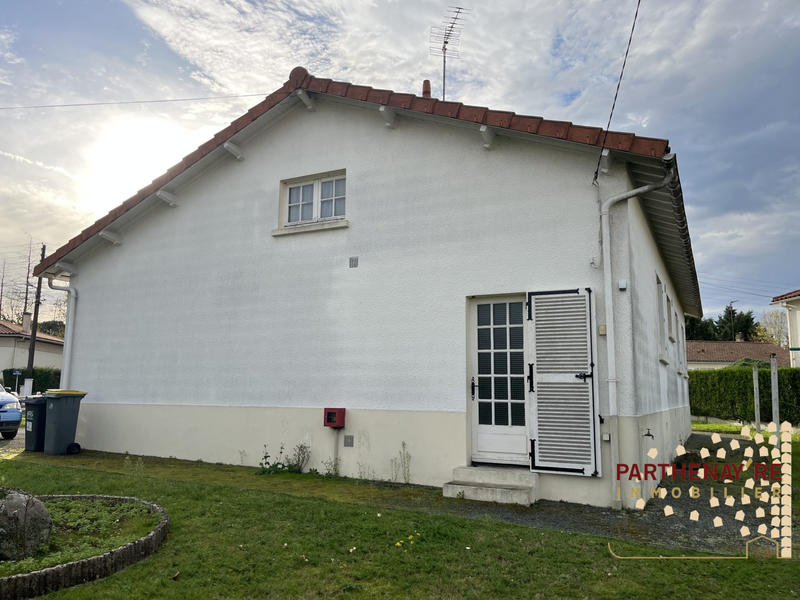 Maison - 92 m² - 4 pièces