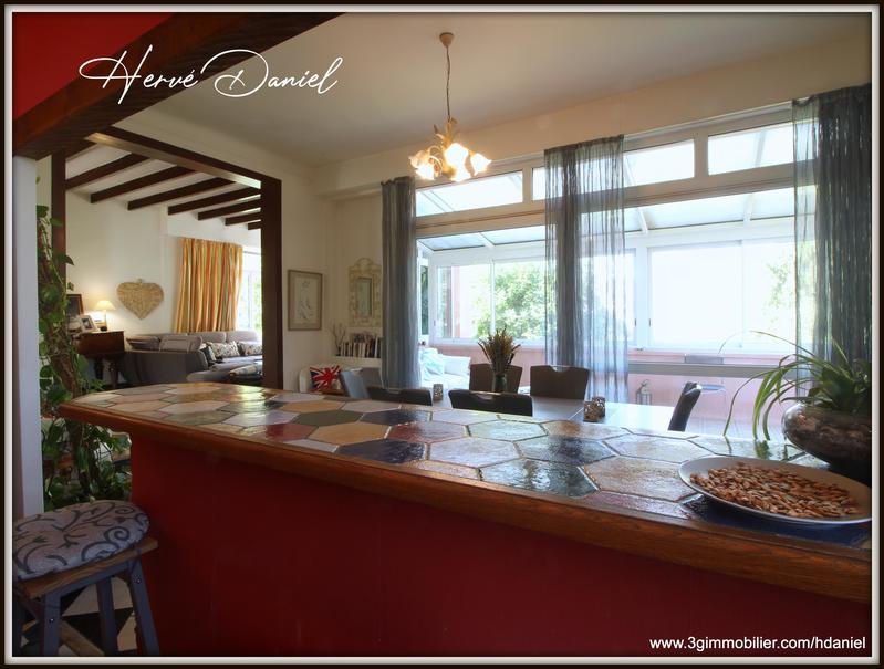 Villa - 182 m² - 7 pièces