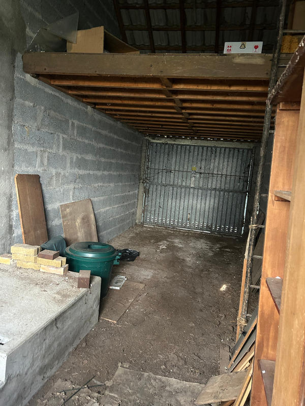 Maison - 82 m² - 5 pièces