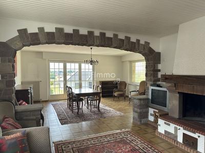 Maison - 178 m² - 5 pièces