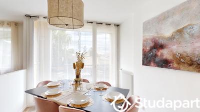 Chambre - 12 m² - 1 pièce