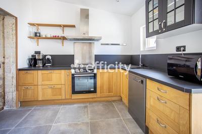 Maison de ville - 151 m² - 6 pièces