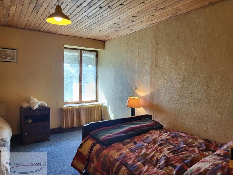 Propriété - 138 m² - 5 pièces