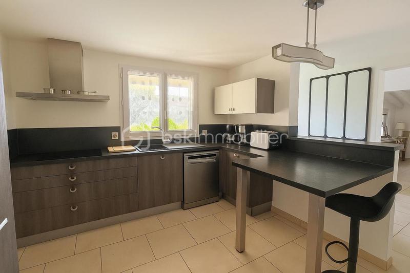 Maison - 146 m² - 6 pièces