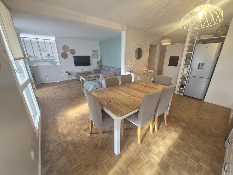 Appartement - 87 m² - 5 pièces