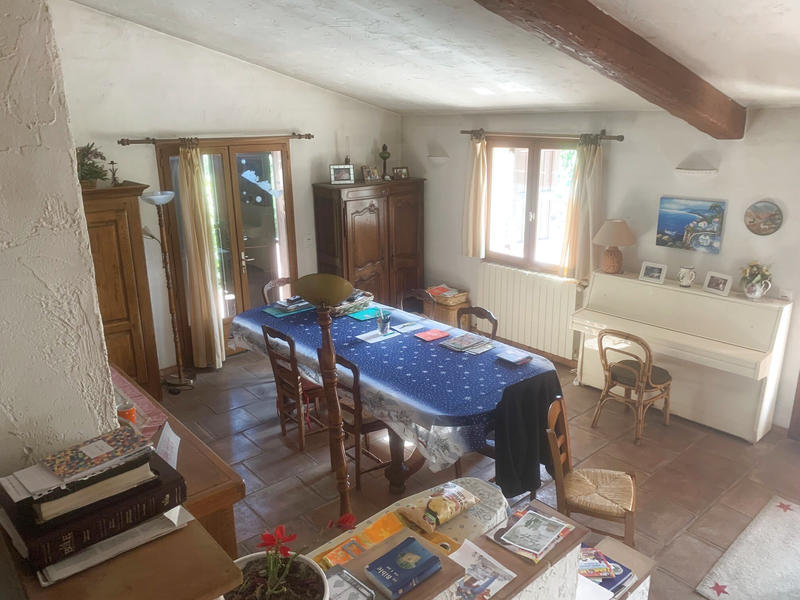 Villa - 170 m² - 8 pièces