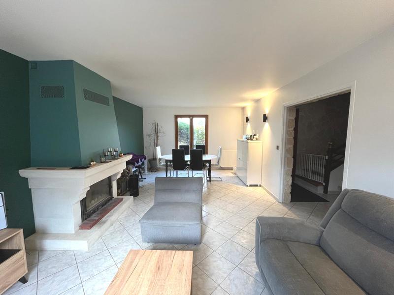 Maison - 127 m² - 5 pièces